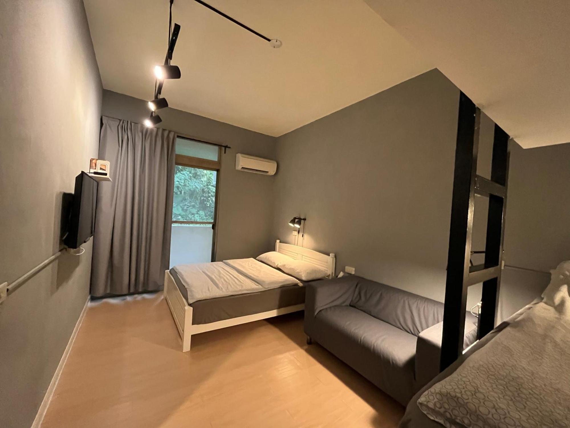 Dali Yi International Hostel Toucheng Kamer foto